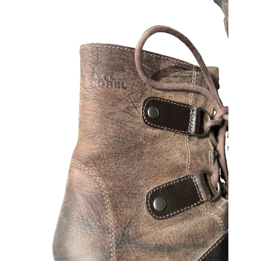 Sorel Womens Joan of Arctic Boot Size 9 Brown Rustic Leather Wedge LaceUp Bootie